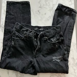 Old Navy cropped slouchy straight jean